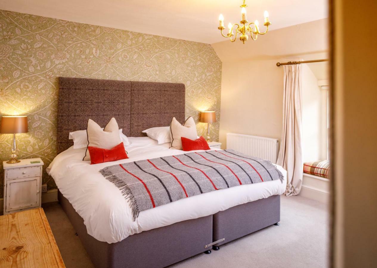 Bed and Breakfast Trewornan Manor à Wadebridge Extérieur photo